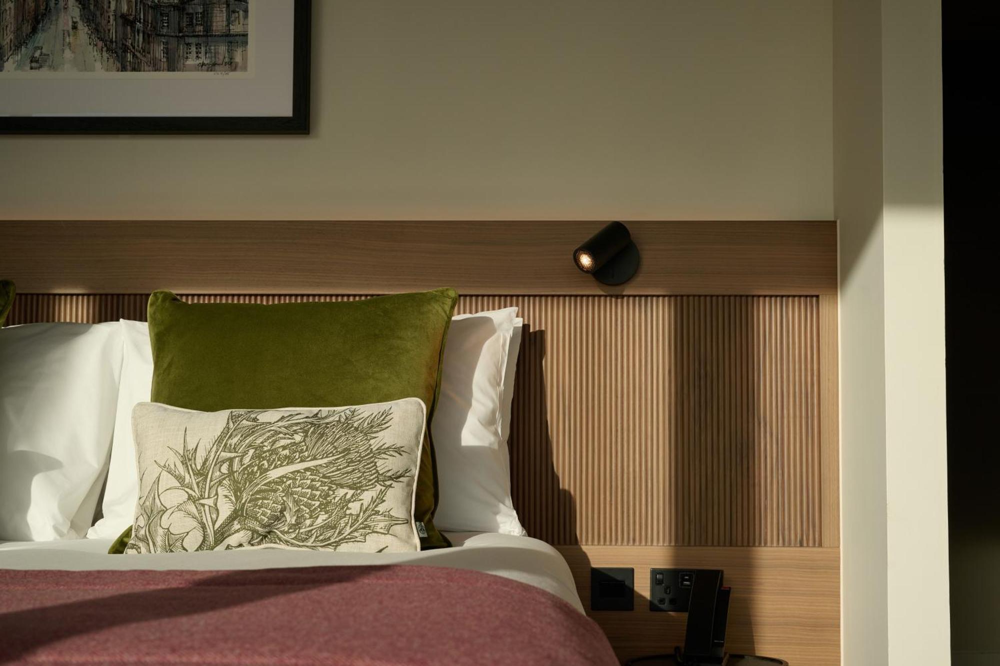 Готель The Resident Edinburgh - Newly Open Екстер'єр фото