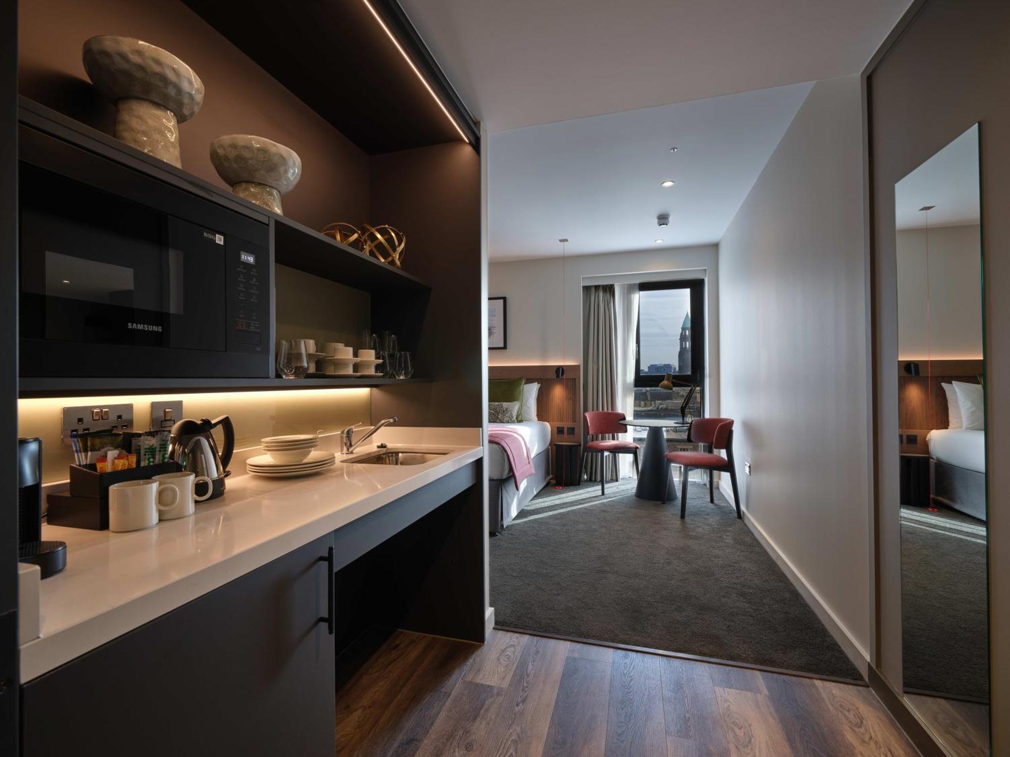 Готель The Resident Edinburgh - Newly Open Екстер'єр фото