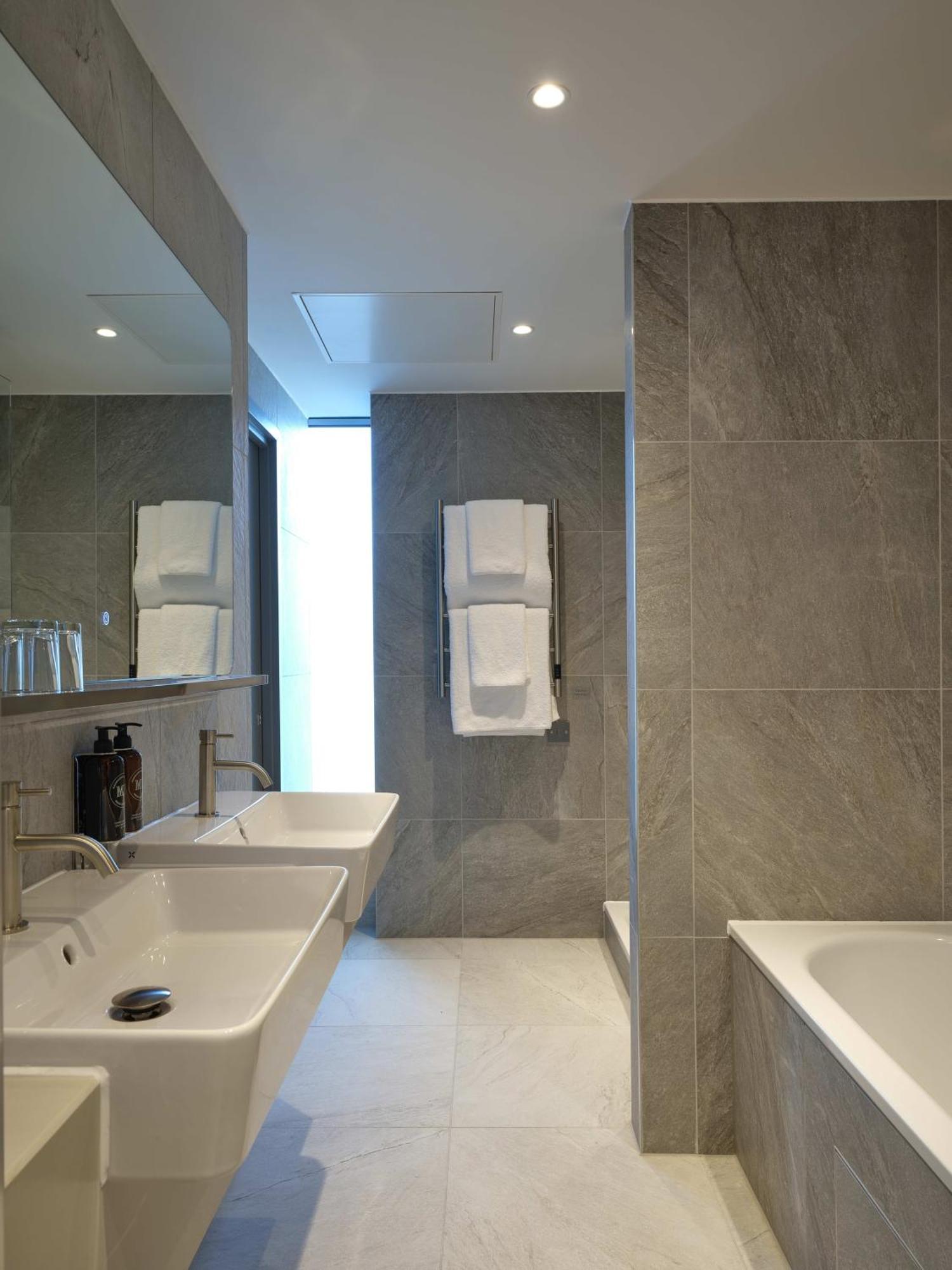 Готель The Resident Edinburgh - Newly Open Екстер'єр фото
